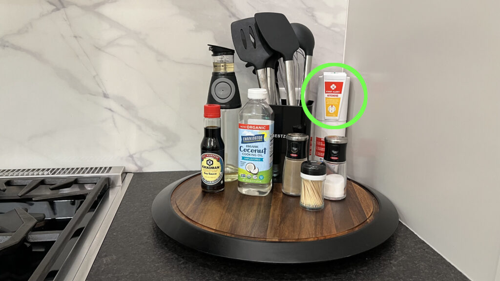 Fire extinguisher_step-01