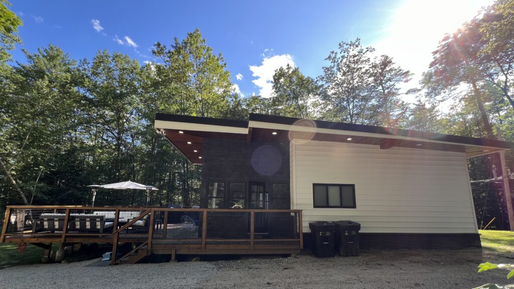 house-and-deck-side-profile